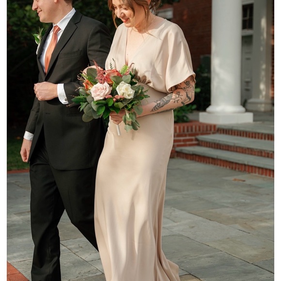 Anthropologie BHLDN Cream Flutter Sleeve Gown - Picture 5 of 11